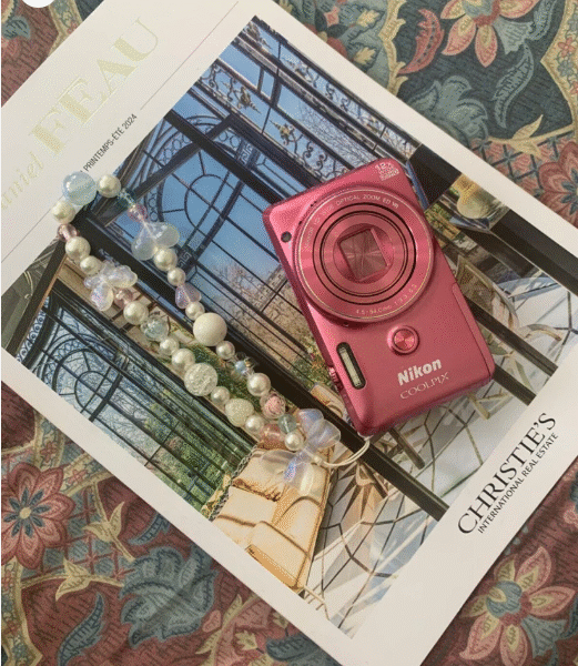 Nikon coolpix s6900 Compact Digital Camera  with all accessories  - Pink (tested)